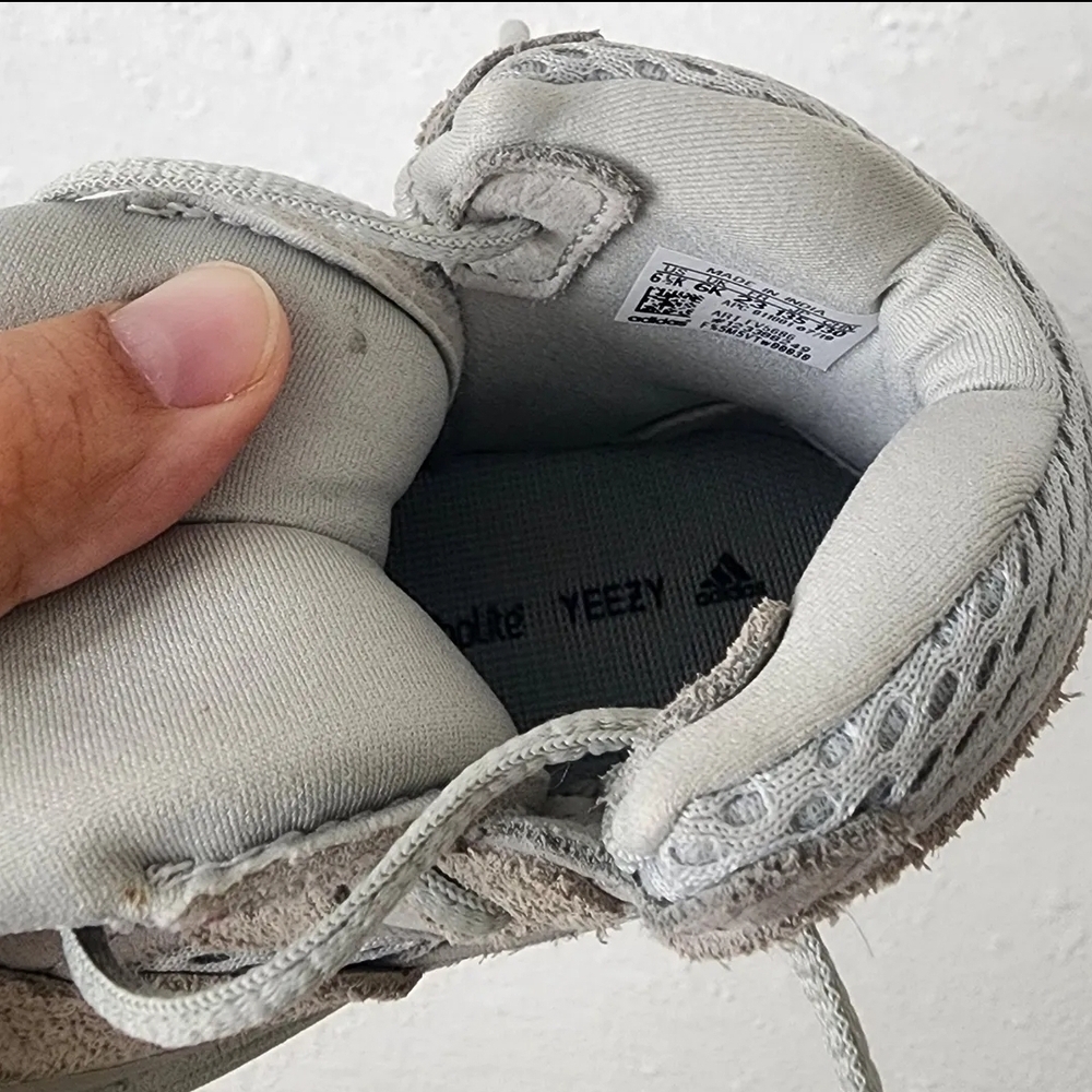 Adidas YEEZY Desert Rock Boot 6.5c Toddler - Picture 4 of 5